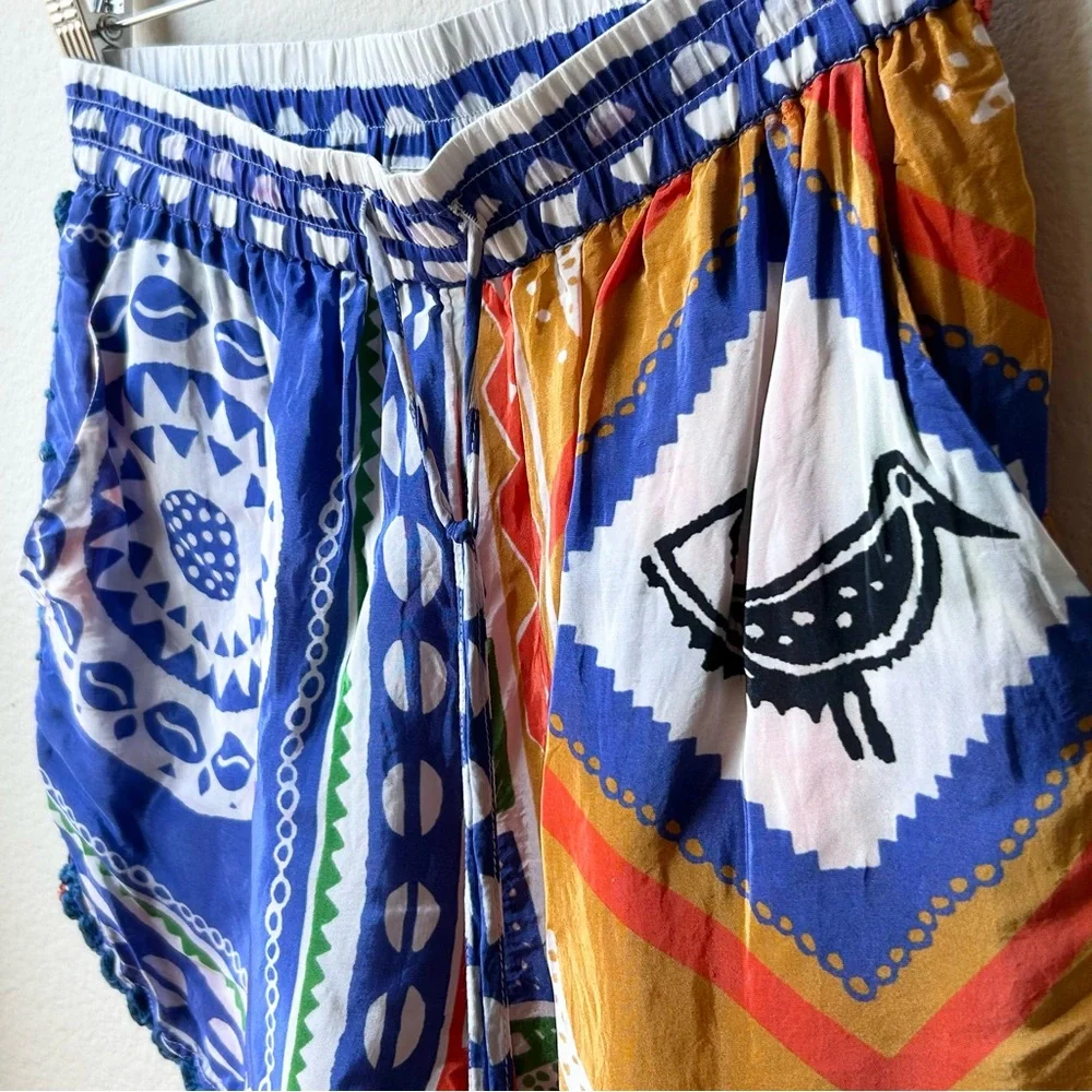 FARM RIO Satin Pitta Shorts Off-white Colorful Bohemian Beachy Resort Wear Sz XS - Picture 6 of 16